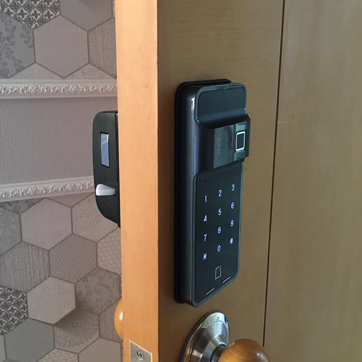 epic-f300d, lắp đặt khoá vân tay Epic ES-F300D tại chung cư Saphire 1