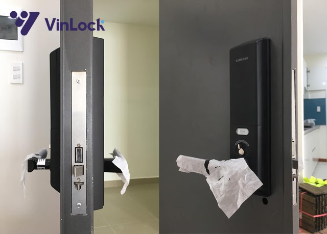 Lắp đặt khóa cửa điện tử Samsung DH 537 màu đỏ đồng tại D-16.09 Diamond Riverside, Q6,HCM