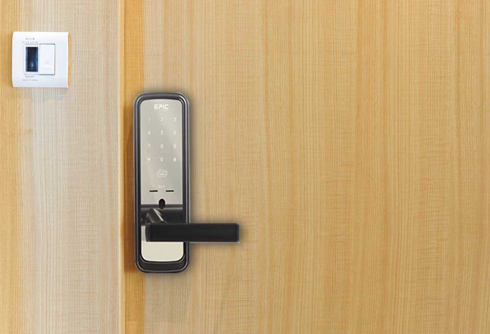 KHÓA ĐIỆN TỬ NÀO TỐT NHẤT TRONG TẦM GIÁ 5 TRIỆU? 1 KHÓA ĐIỆN TỬ NÀO TỐT NHẤT TRONG TẦM GIÁ 5 TRIỆU - Epic ES 7000K
